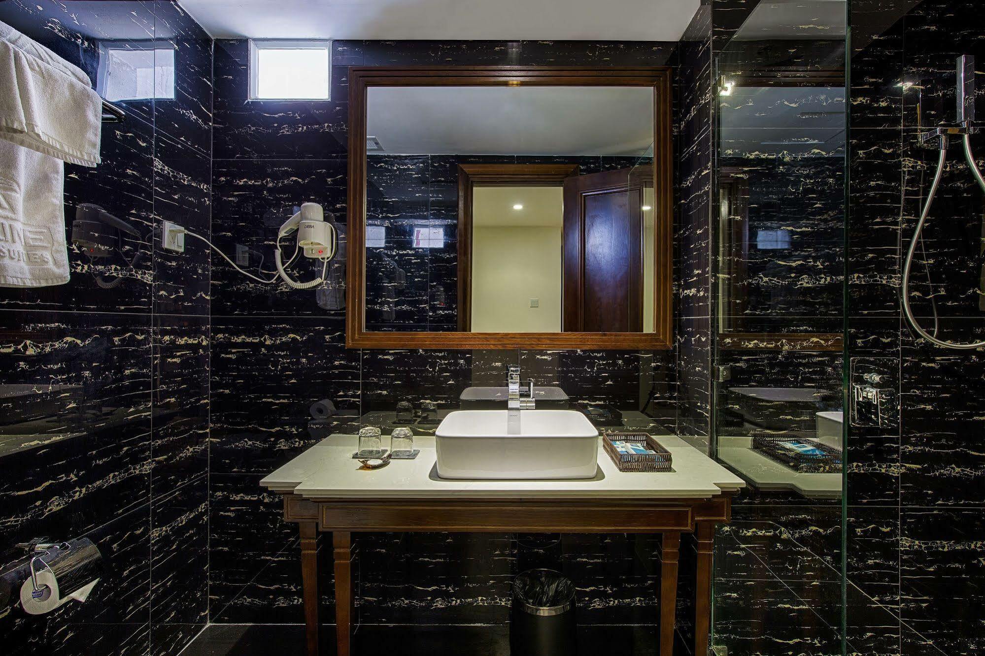 Adaline Hotel And Suite Đà Nẵng Extérieur photo